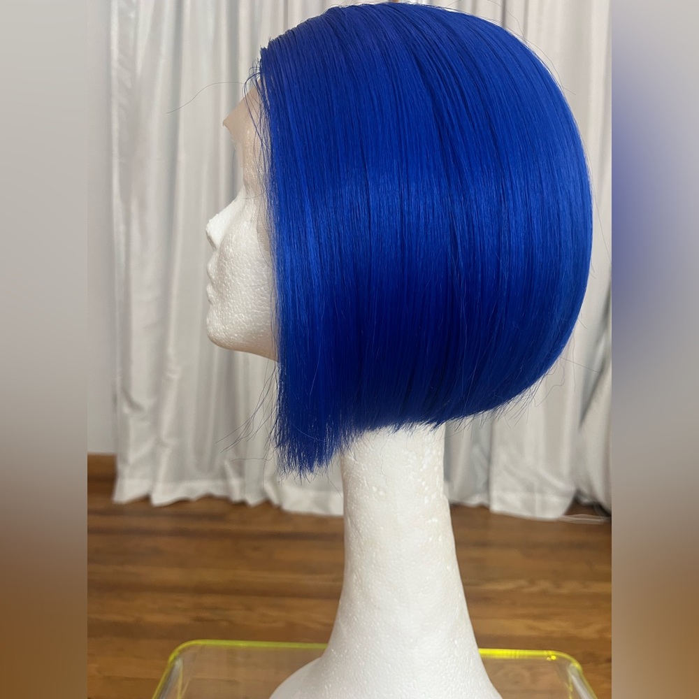 NIB! Sensationnel Shear Muse Empress HD Lace Front Wig - AKEEVA